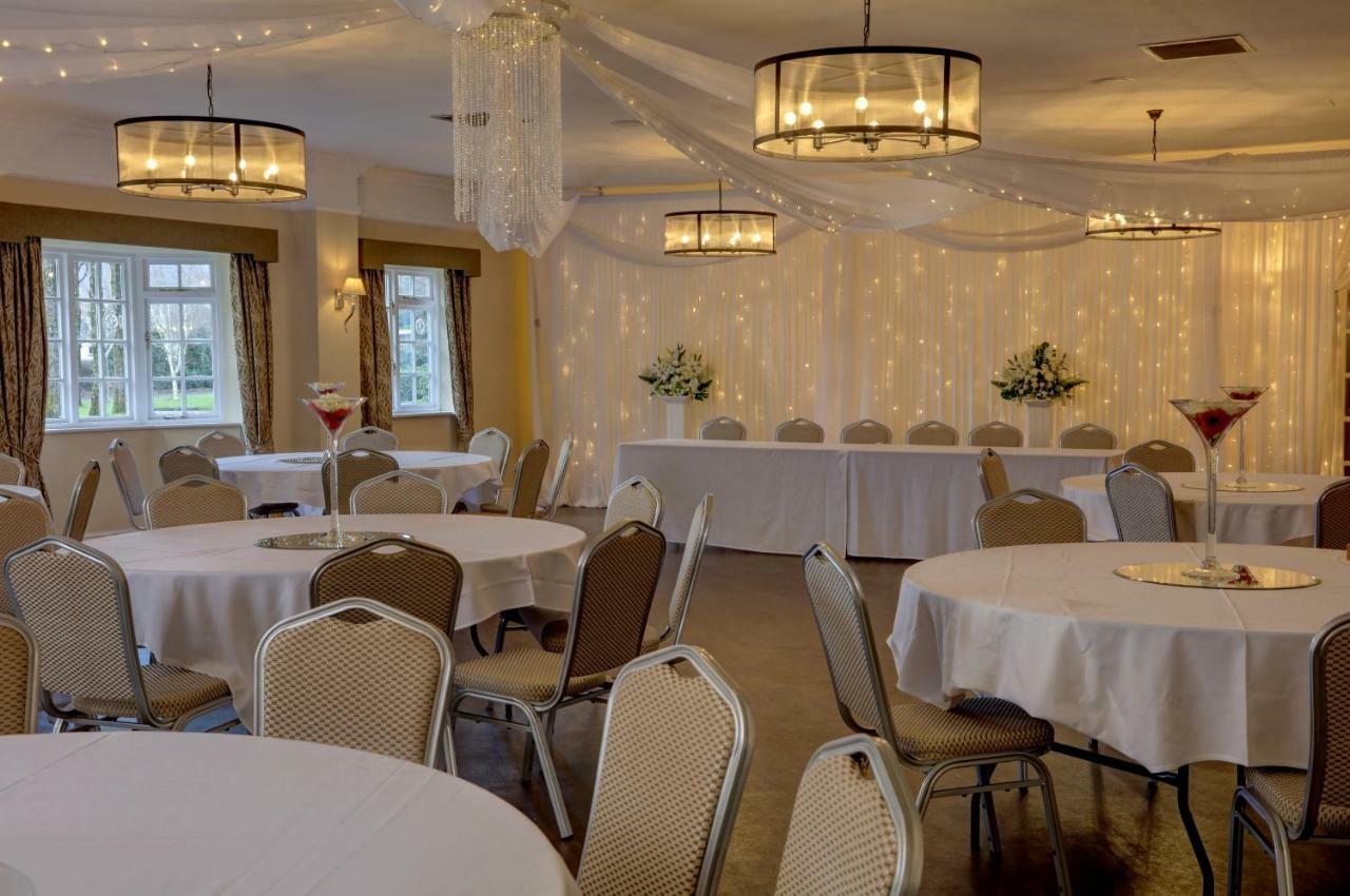 Wild Pheasant Hotel & Spa Llangollen Exterior foto
