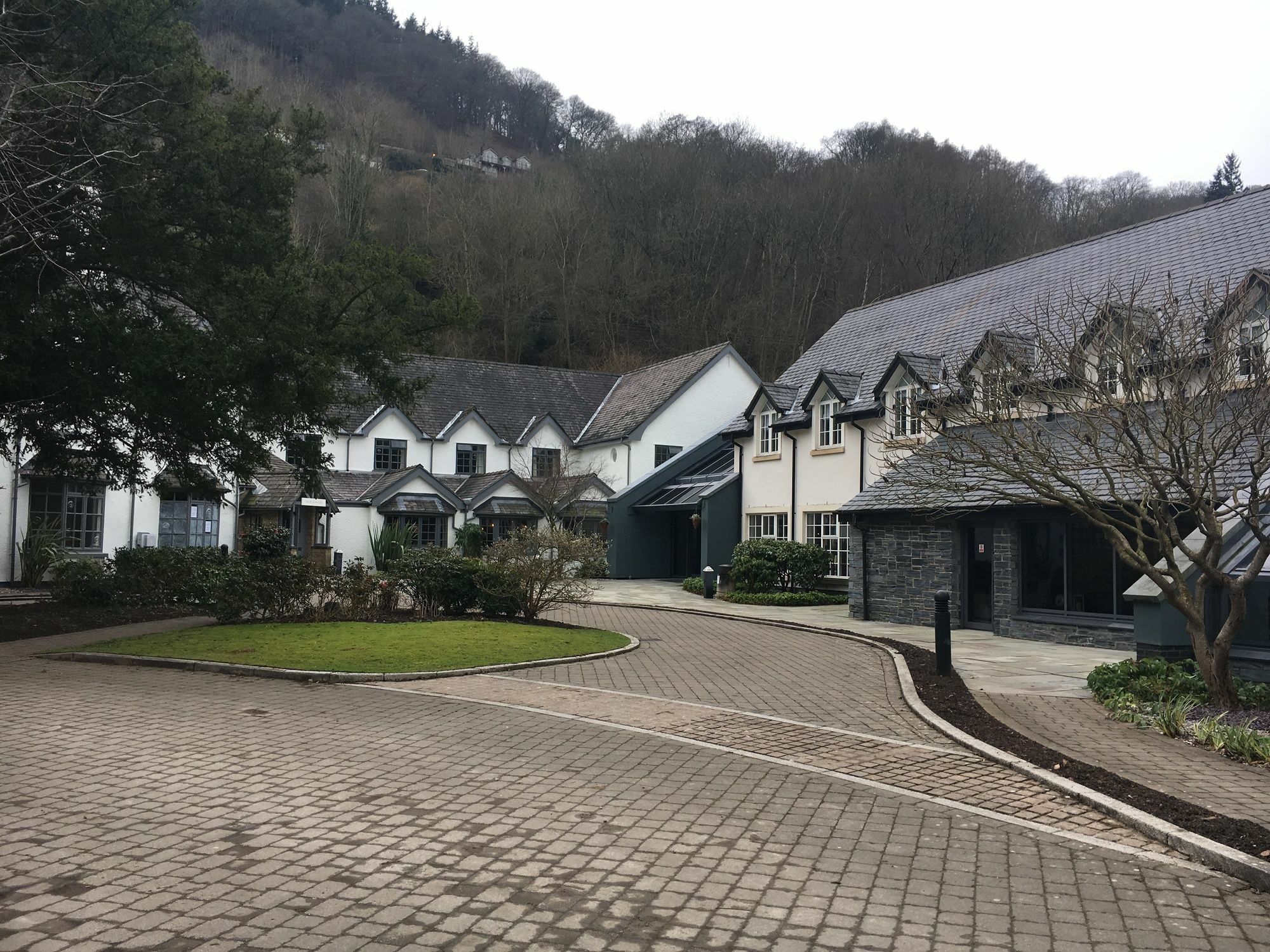 Wild Pheasant Hotel & Spa Llangollen Exterior foto
