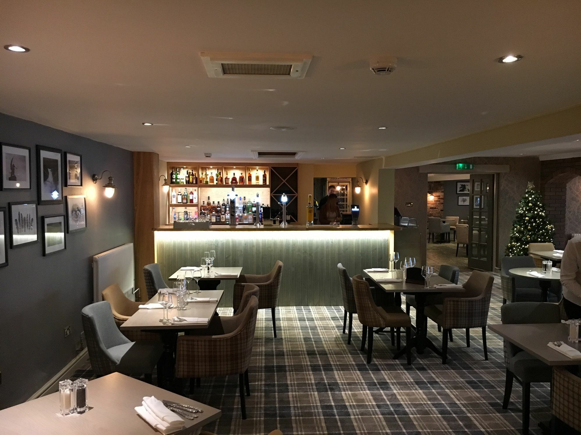Wild Pheasant Hotel & Spa Llangollen Exterior foto